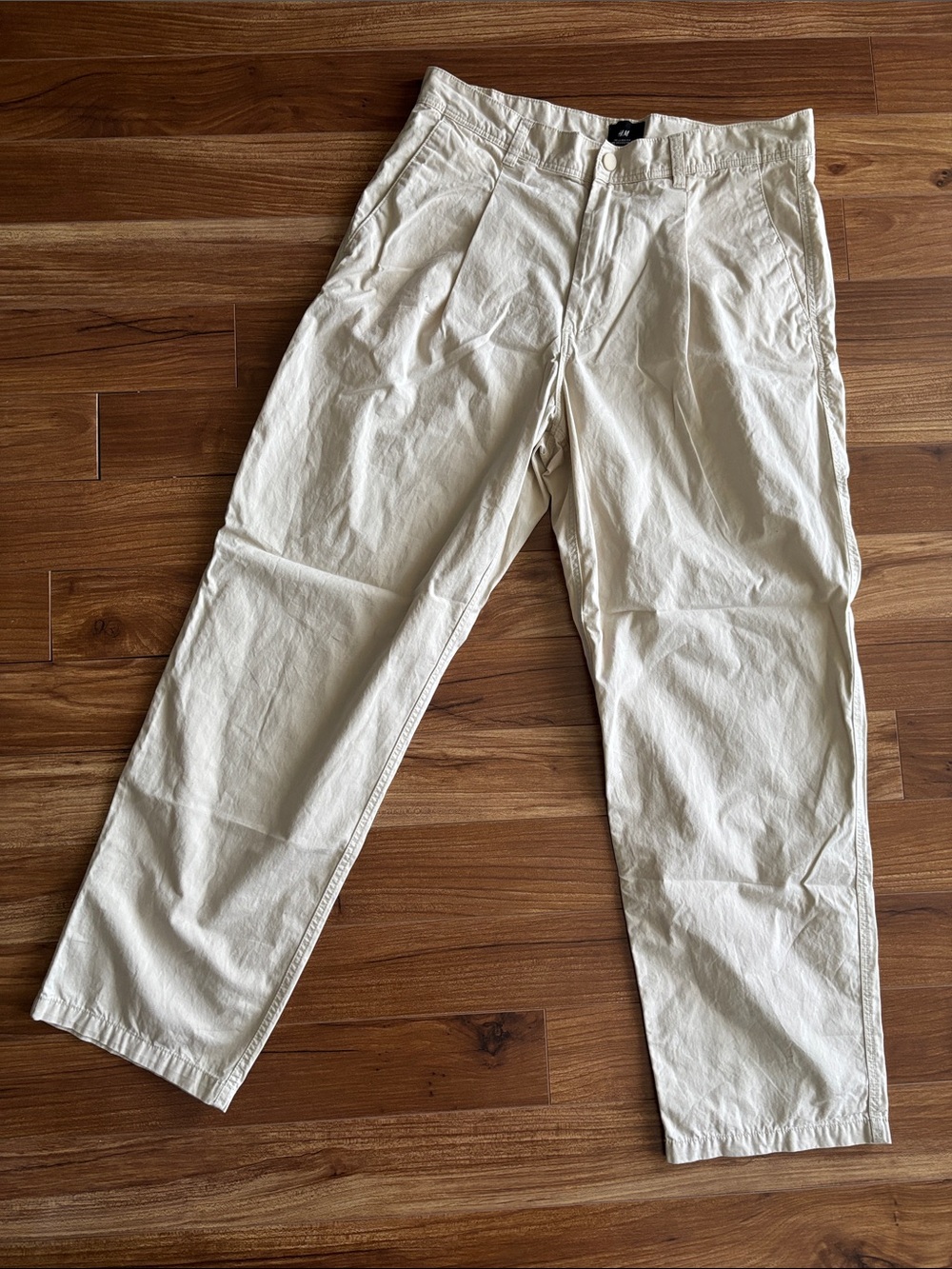 New H&M Cotton Relaxed Fit Tapered Chino Pants Light Beige Cream Size 32